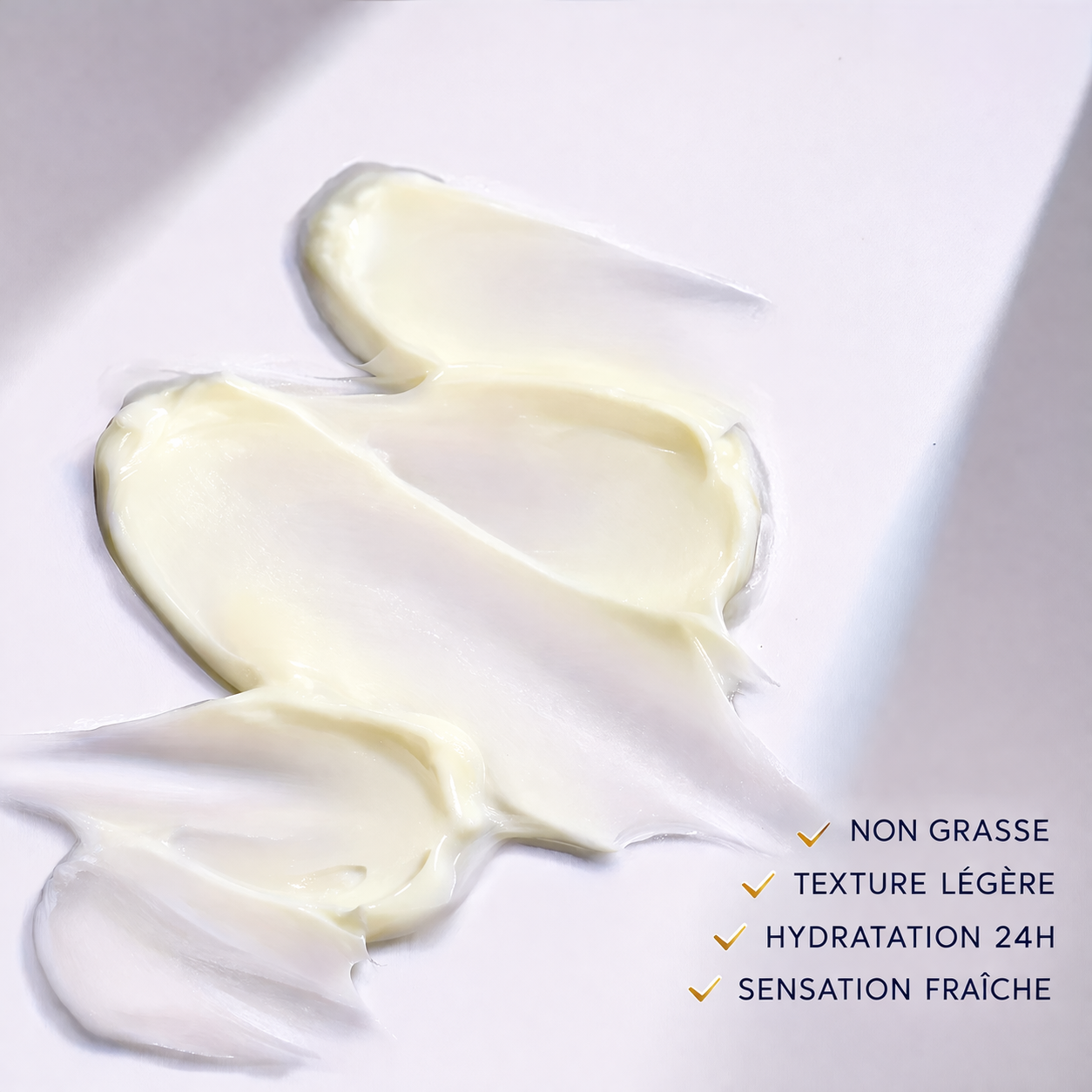 Crème de jour teintée beige clair soin quotidien